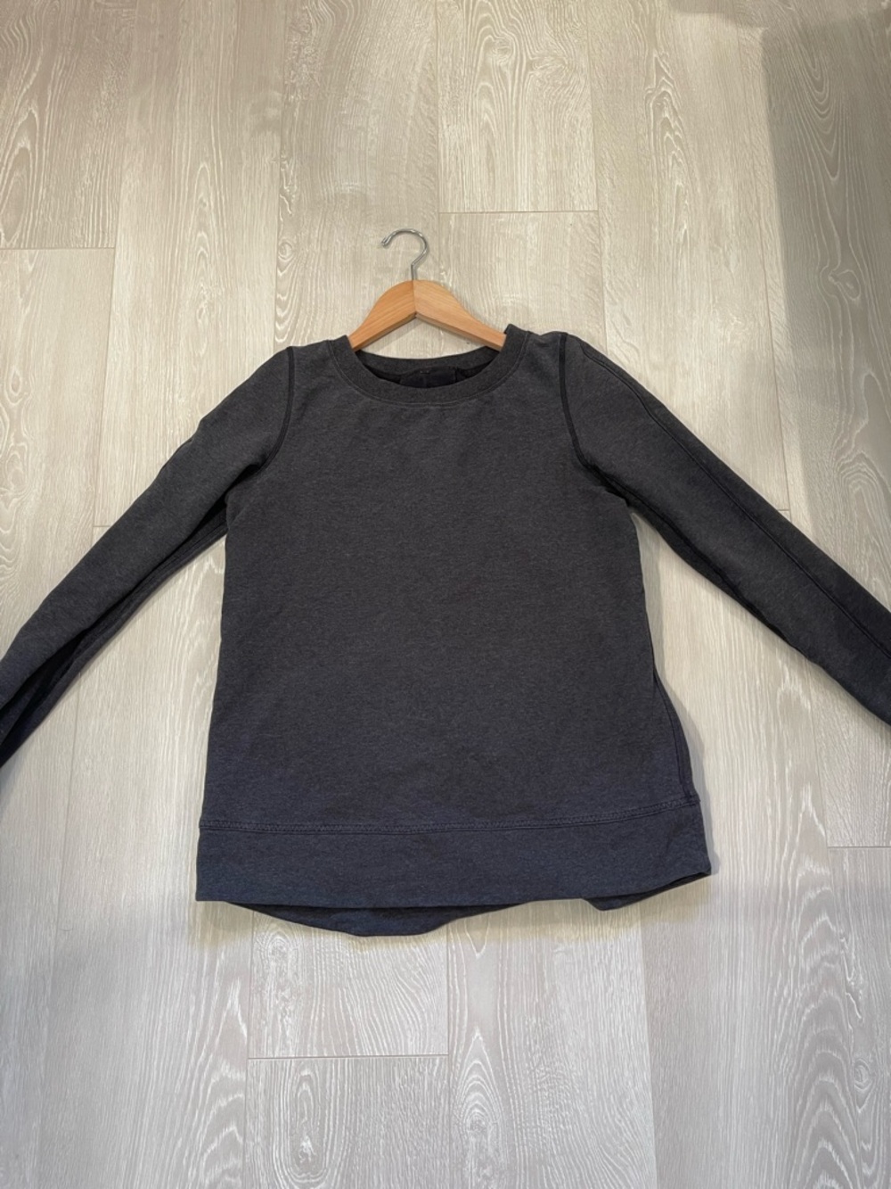 Lululemon Exhalation Pullover Heathered Black / Black Gray size 4/6 fit - Picture 8 of 16